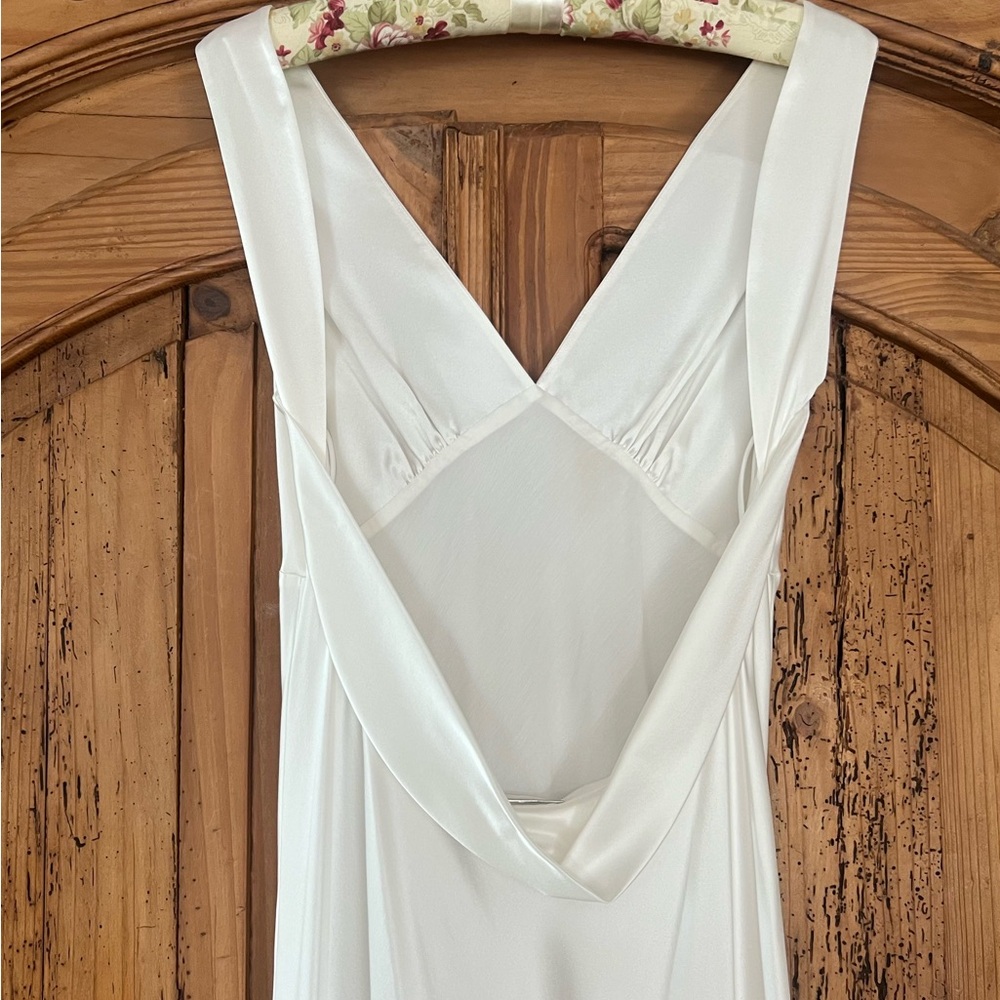 Alexis "Celine" white gown - Picture 12 of 13